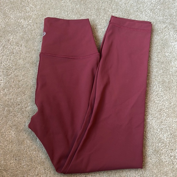 lululemon Wunder Under leggings, Mulled Wine, size 4, 23” - Picture 2 of 6